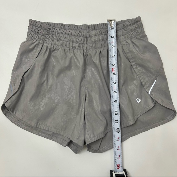 Athleta Gray Elastic Waist Running Shorts XS Lightweight Activewear Gym - Picture 9 of 10